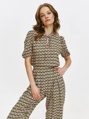 Wzorzysta bluzka z dekoltem na stójce Top Secret