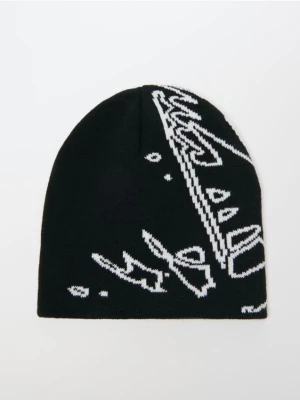 Wzorzysta czapka beanie dwustronna House