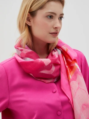 Wzorzysty szal różowy Moodo