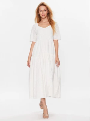 YAS Sukienka codzienna 26029550 Biały Loose Fit