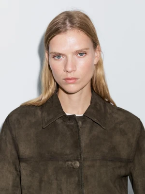 Zamszowa Kurtka Skórzana Z Oblekanymi Guzikami - Zielony - - Massimo Dutti - Kobieta