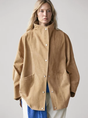 Zamszowa Peleryna Z Guzikami - Piaskowy - - Massimo Dutti - Kobieta