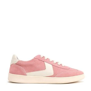 Zamszowe sneakersy z kontrastowymi wstawkami z ekoskóry różowe Wittchen