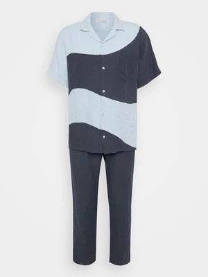 Zestaw bielizny nocnej Desmond & Dempsey