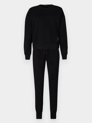 Zestaw bielizny nocnej Emporio Armani