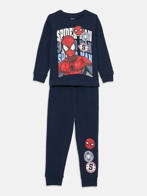 Zestaw bielizny nocnej name it