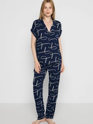 Zestaw bielizny nocnej Triumph