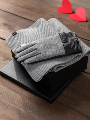 Zestaw prezentowy dla niego w kolorze szarym – dzianinowy szalik + rękawiczki w jodełkę – Ombre Clothing