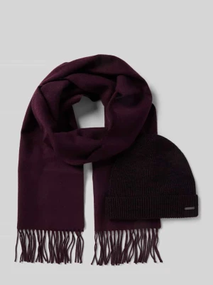 Zestaw prezentowy z czapką i szalikiem z czystej żywej wełny Bugatti