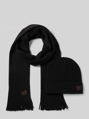 Zestaw z szalem i czapką z wyhaftowanymi logo Bugatti