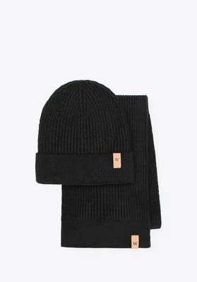 Zestaw zimowy: czapka i szalik czarny Wittchen