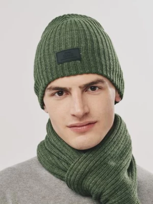 Zielona czapka zimowa męska OCHNIK