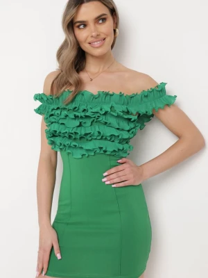 Zielona Dopasowana Sukienka Mini z Hiszpańskim Dekoltem z Falbankami Ionas New Collection