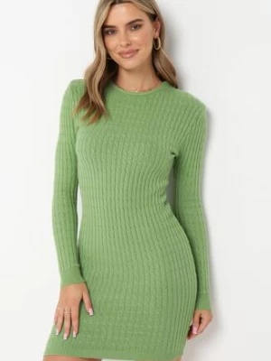 Zielona Dzianinowa Sukienka Mini z Ozdobnym Prążkowaniem o Dopasowanym Fasonie Kais