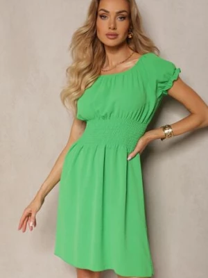 Zielona Hiszpanka Sukienka o Rozkloszowanym Kroju z Gumką w Talii Lavela metro five