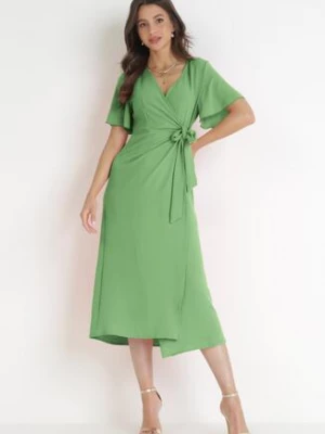 Zielona Kopertowa Sukienka Midi z Materiałowym Paskiem Noriana