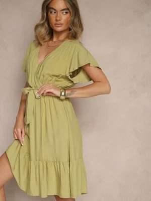 Zielona Kopertowa Sukienka z Wiskozy Ozdobiona Paskiem Lanestea j&x