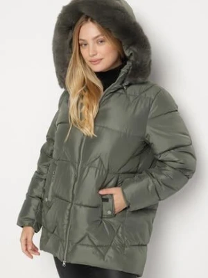 Zielona Pikowana Kurtka z Kapturem z Futerkiem Tevea swest