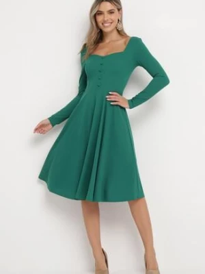Zielona Rozkloszowana Sukienka Midi z Ozdobnymi Guzikami Aramita
