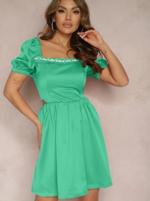 Zielona Rozkloszowana Sukienka Mini z Wycięciami po Bokach i Cyrkoniami na Dekolcie Erelasia elsa.m by may