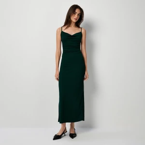 Zielona sukienka maxi bodycone na ramiączkach House