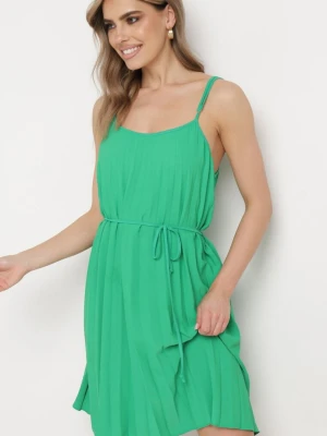 Zielona Sukienka z Regulowanymi Ramiączkami z Materiałowym Paskiem Liata Fashion