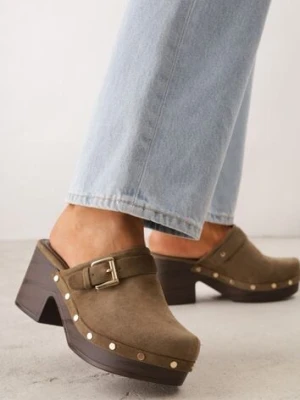 Zielone Klapki Chodaki na Słupku z Cholewką z Nitami i Paskiem z Klamerką Jinnor lady glory