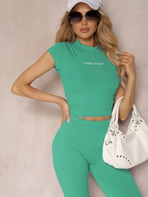 Zielony Krótki T-shirt o Dopasowanym Fasonie Ozdobiony Napisem Haliana metro five