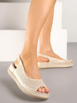 Złote Ażurowe Sandały ze Skórzaną Wkładką Nairali goodin