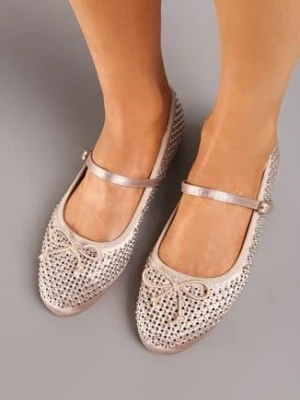 Złote Balerinki z Ażurową Cholewką i Paskiem na Klamrę Moraisa