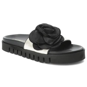 Złote Klapki Chebello Modne Obuwie Damskie