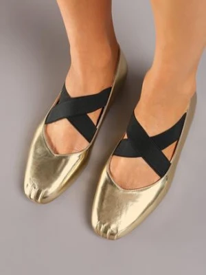 Złote Płaskie Balerinki Ozdobione Gumką Elizora