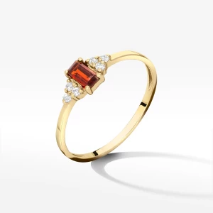 Złoty pierścionek z cyrkoniami Filipowicz