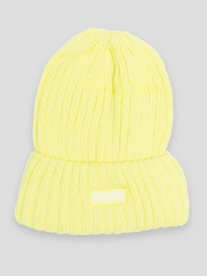 Żółta czapka z aplikacją Reporter