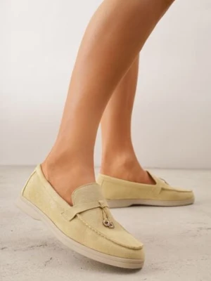 Żółte Mokasyny VICES Casualowe ze Skórzaną Wkładką i Metalowymi Ozdobami Dinsmore