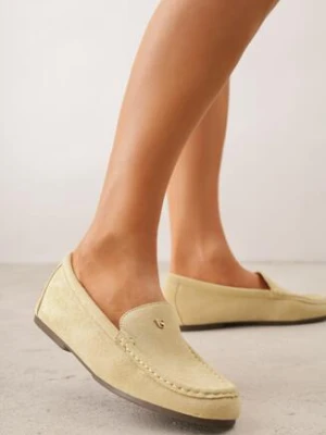 Żółte Mokasyny VICES ze Skórzaną Wkładką i Metalową Ozdobą Aquilin