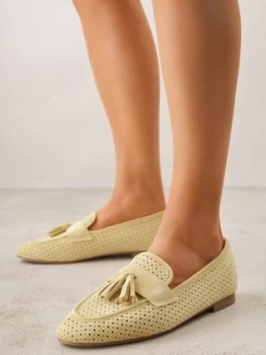 Żółte Perforowane Mokasyny z Imitacji Zamszu Zdobione Frędzlami Vaeliane