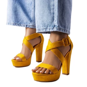 Żółte sandały na słupku Sevier Inna marka