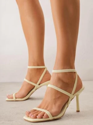 Żółte Sandały na Szpilce z Elastycznymi Paskami i Kwadratowym Noskiem Sarorin givana