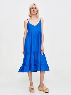 Zwiewna niebieska sukienka midi Top Secret